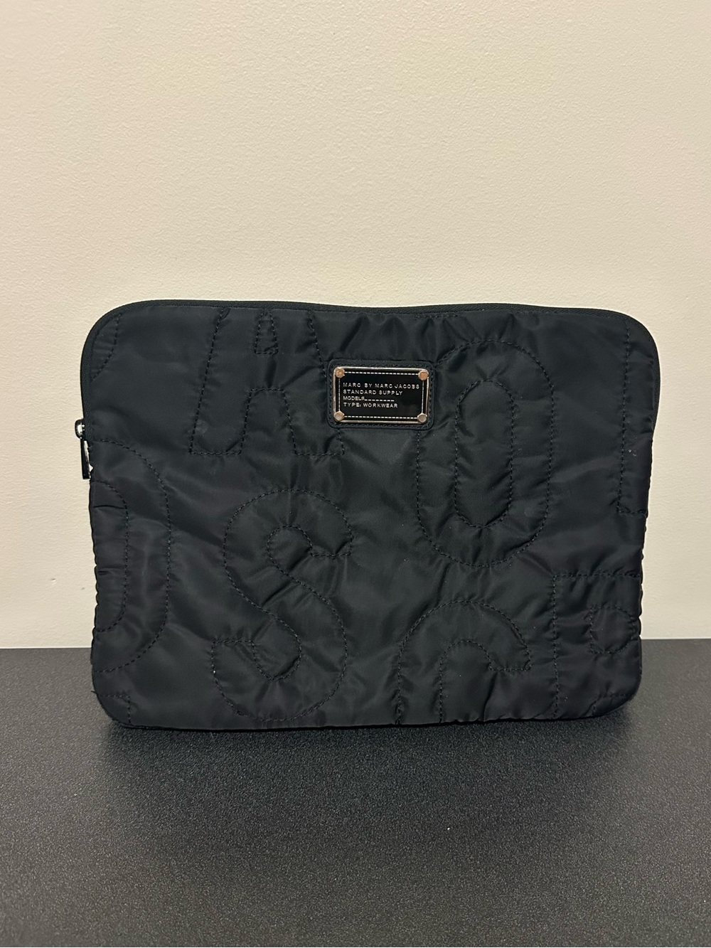 Marc Jacobs Quilted Laptop Case Nylon Computer Bag Cover Black Logo Zip